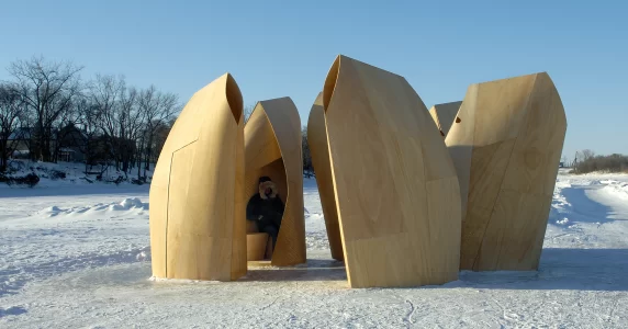 Les Warming Huts à Winnipeg, Photo par Azure Magazine